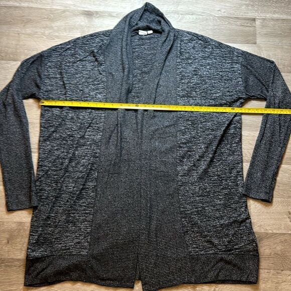 GAP Long Cardigan Sweater. Black/Gray. XL Tall. Super soft! Warm. - Picture 4 of 5